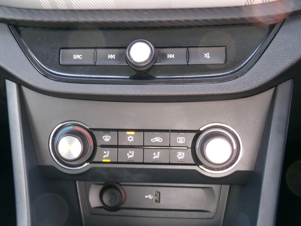 MG MG3 1.5 Hybrid Mhev Trophy Hatchback Hybri  #15