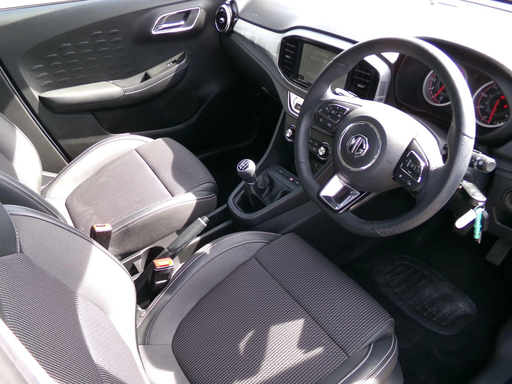 MG MG3 1.5 Hybrid Mhev Trophy Hatchback Hybri  #9