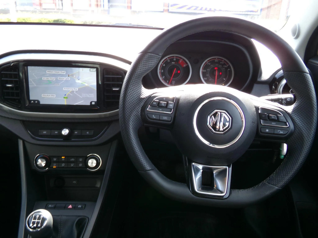 MG MG3 1.5 Hybrid Mhev Trophy Hatchback Hybri  #12