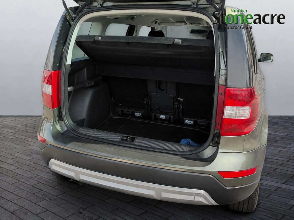Skoda Yeti Yeti Se L Tsi S-a Brown #17
