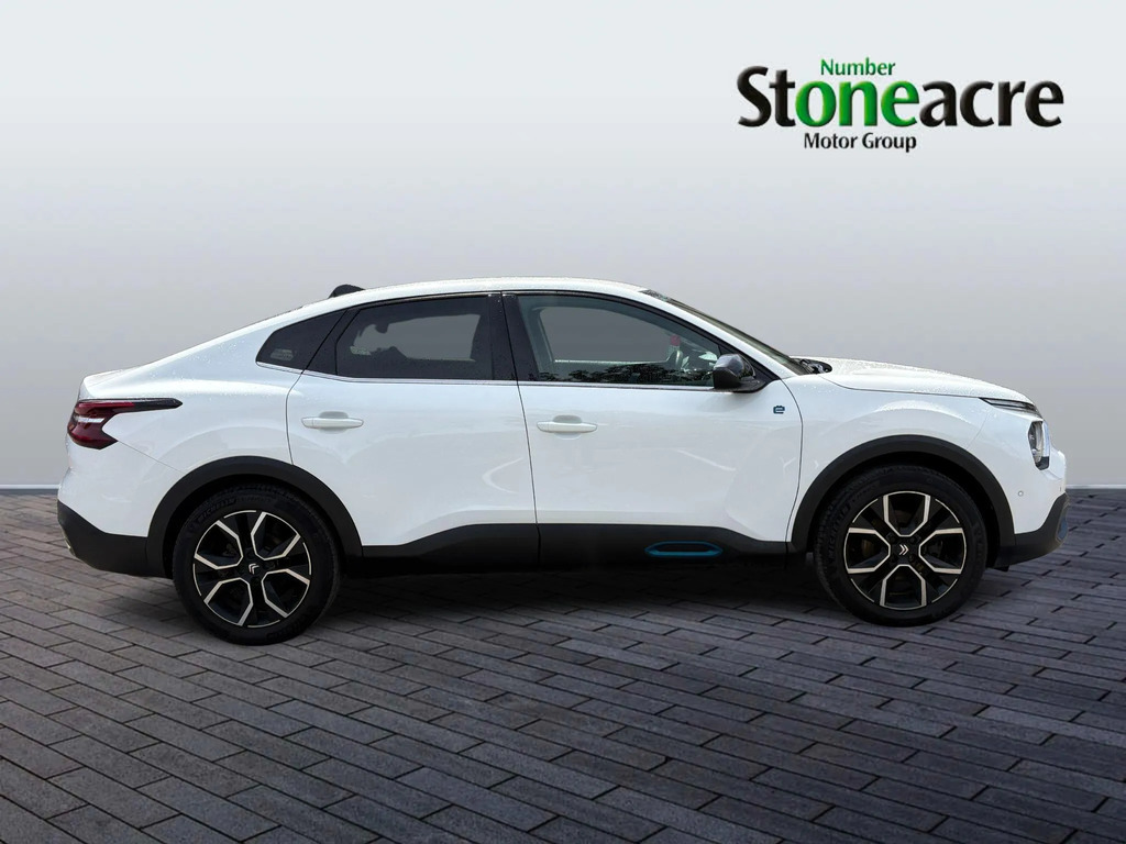 Citroen e-C4 50Kwh Shine Plus Fastback 7.4Kw Charger #2
