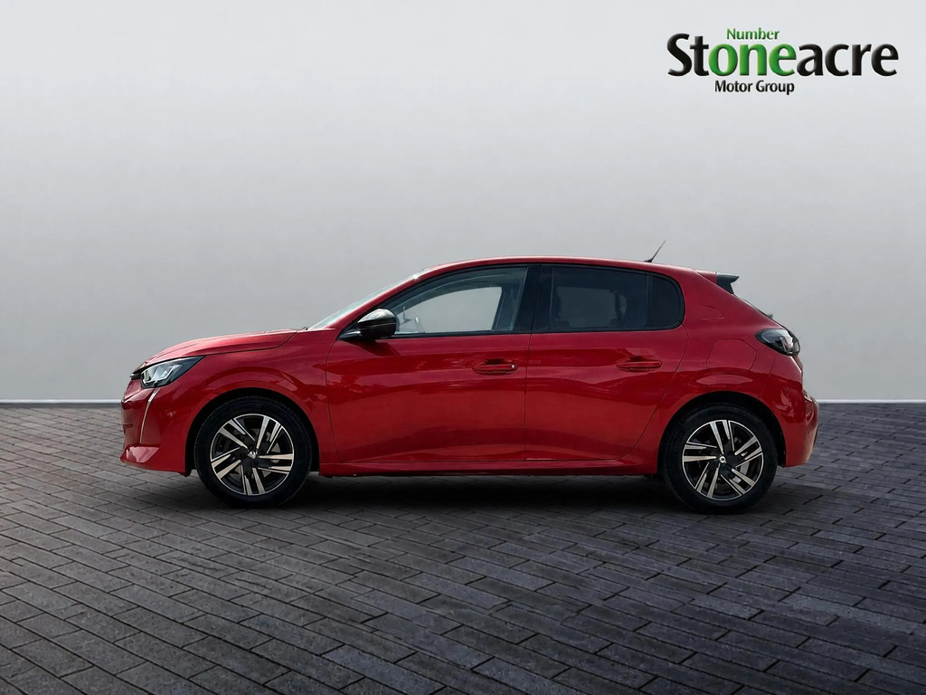 Peugeot 208 1.2 Puretech Allure Premium Hatchback  #4