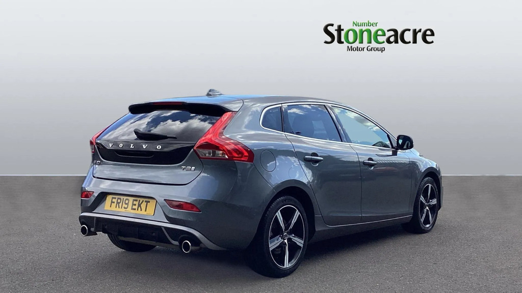 Volvo V40 2.0 T2 R-design Edition Euro 6 Ss #2