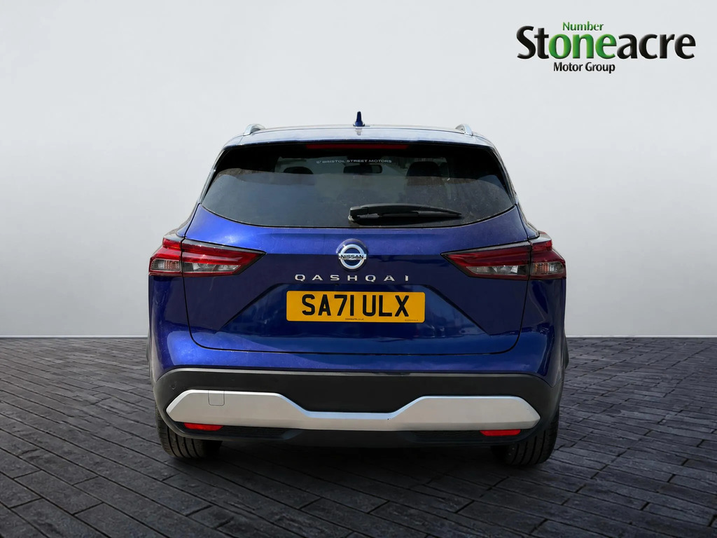 Nissan Qashqai 1.3 Dig-t Mh N-connecta #6