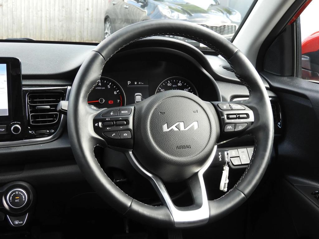 Kia RIO 1.0 T Gdi 48V 118 Gt-line S Hatchback White #33