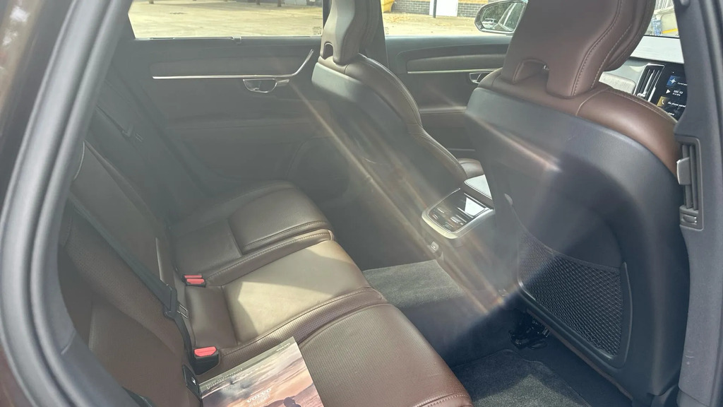 Volvo V90 Inscription, B4 Mild Hybrid Brown #6