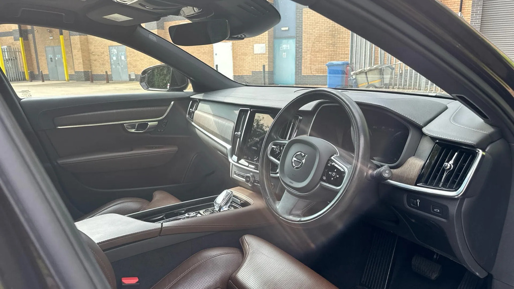 Volvo V90 Inscription, B4 Mild Hybrid Brown #5