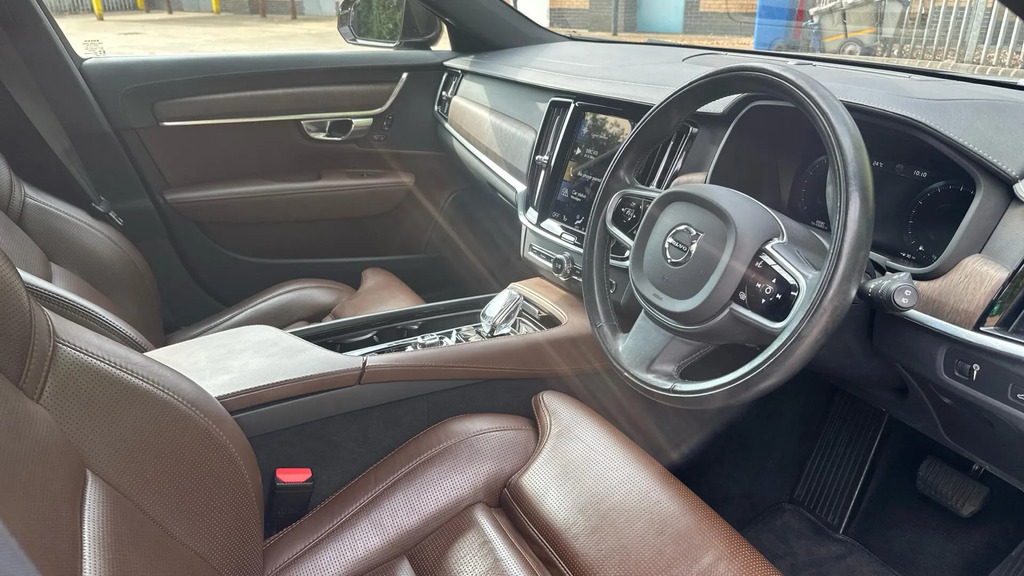 Volvo V90 Inscription, B4 Mild Hybrid Brown #4