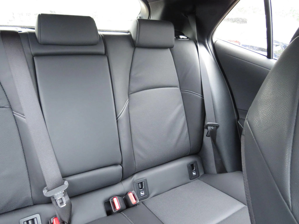 Toyota Corolla 1.8 Hybrid Excel Cvt White #17
