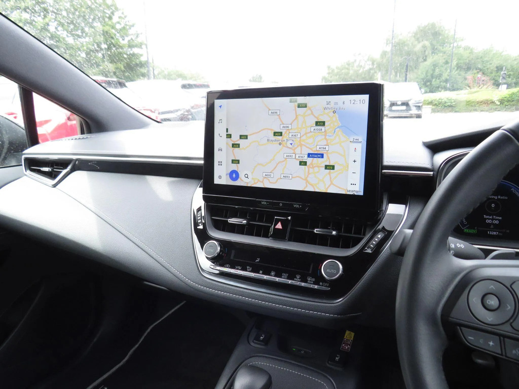 Toyota Corolla 1.8 Hybrid Excel Cvt White #19