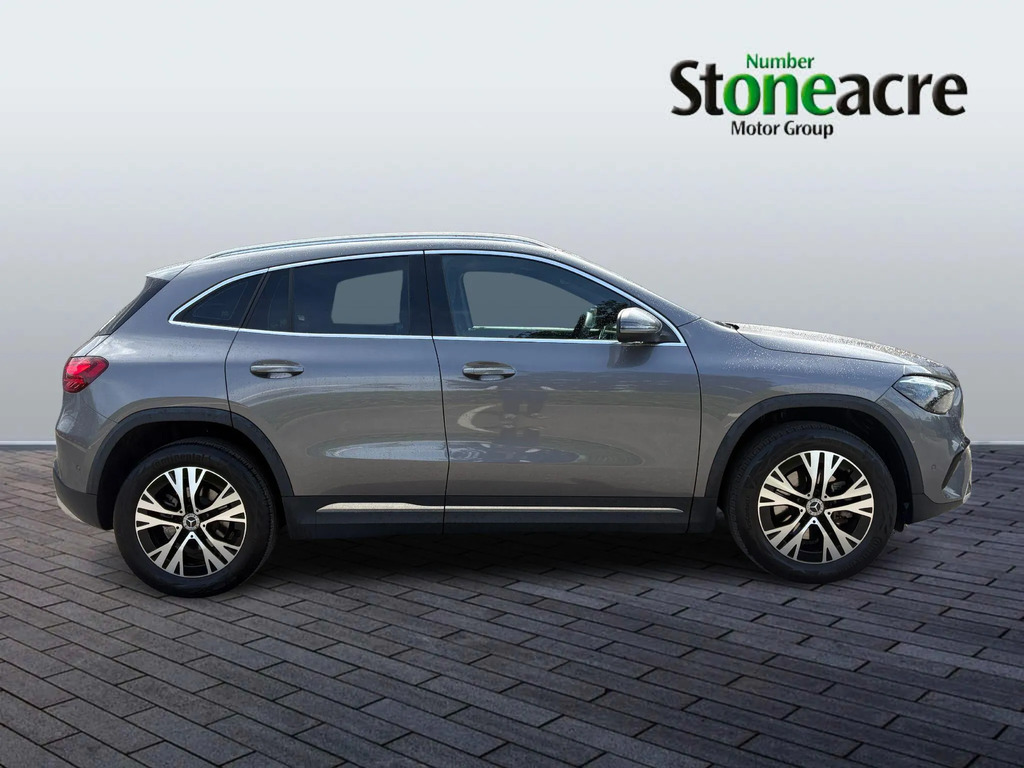 Mercedes-Benz GLA Class 1.3 Gla200 Mhev Sport Executive 7G-dct Euro 6 S #2