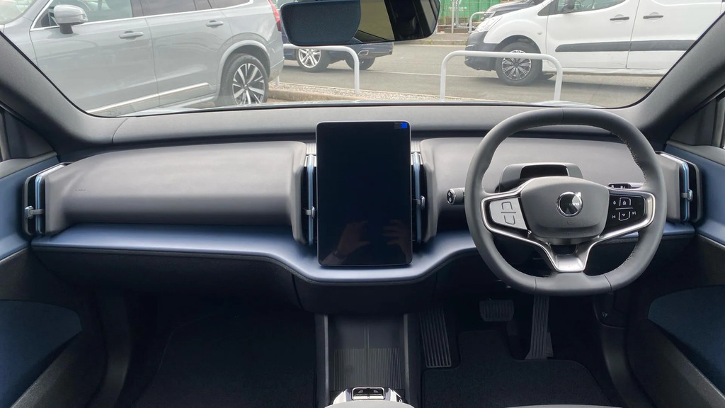 Volvo EX30 P5 Long Range 69Kwh Plus  #5