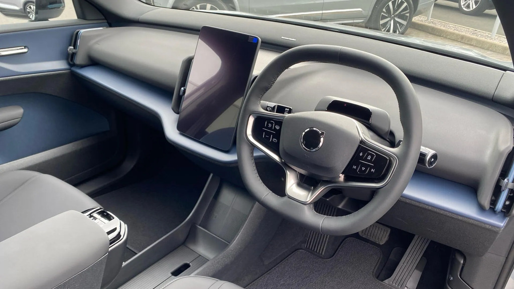 Volvo EX30 P5 Long Range 69Kwh Plus  #4