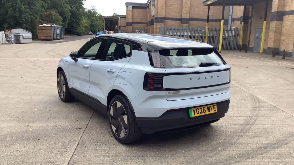 Volvo EX30 200Kw Sm Extended Range Plus 69Kwh  #4