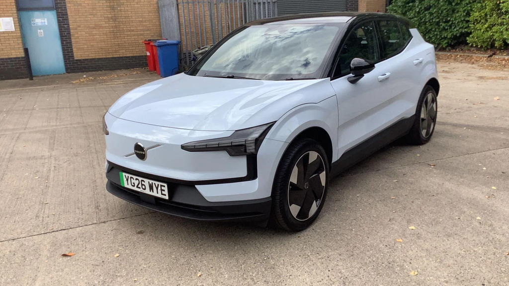 Volvo EX30 200Kw Sm Extended Range Plus 69Kwh  #3