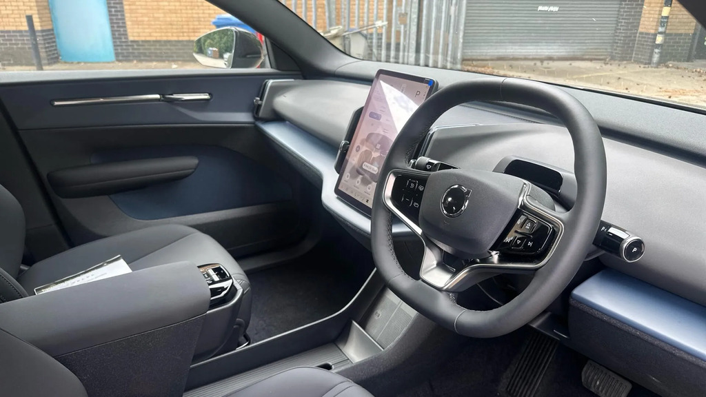 Volvo EX30 200Kw Sm Extended Range Plus 69Kwh  #4