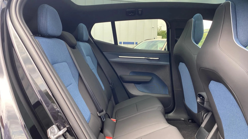 Volvo EX30 P8 69Kwh Ultra Awd  #5