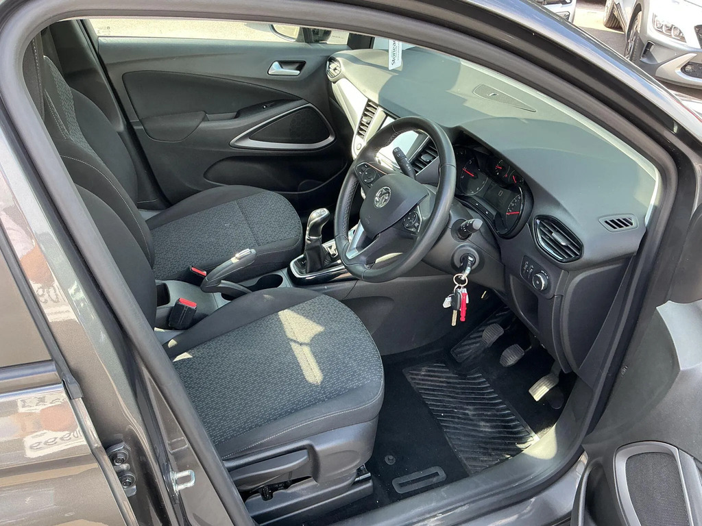 Vauxhall Crossland Sri Nav Grey #11
