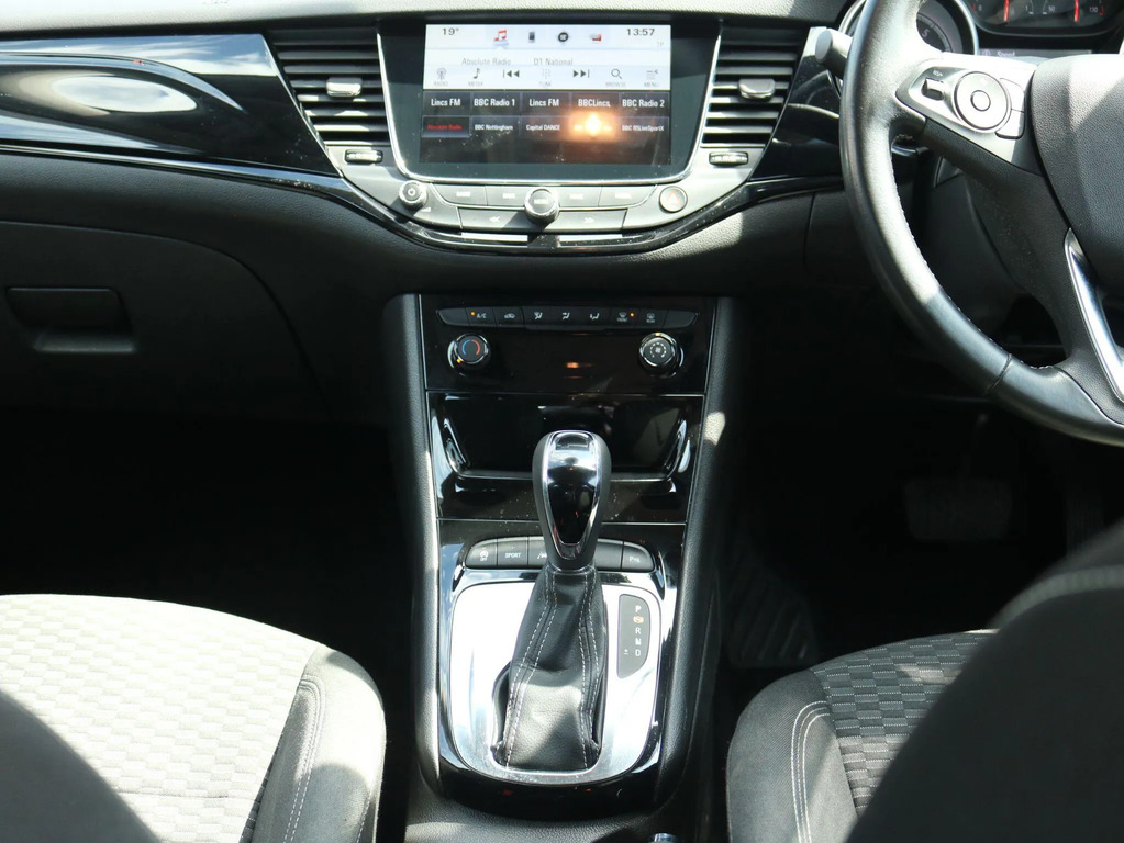 Vauxhall Astra Hatchback 1.0I Turbo Ecoflex Sri Nav Euro 6 Ss White #19