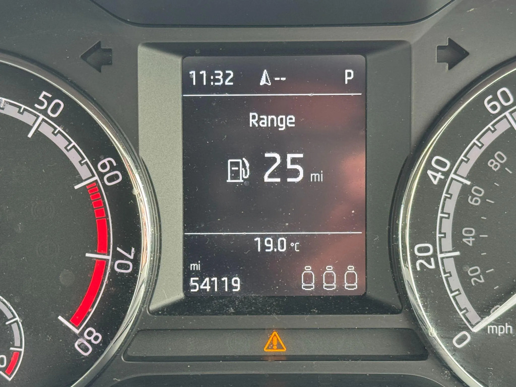 Skoda Octavia Hatchback 1.5 Tsi 150Pssportline Act Dsg  #18