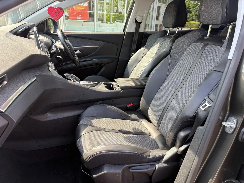 Peugeot 3008 Allure Black #30