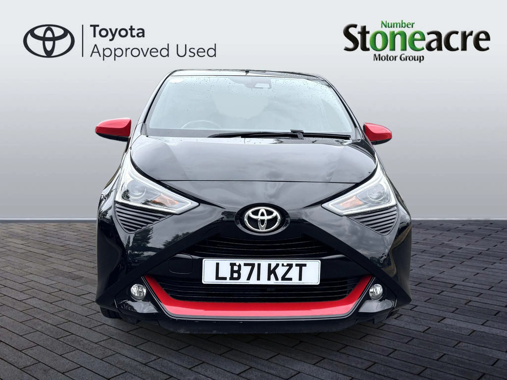 Toyota Aygo 1.0 Vvt-i X-play X-shift White #8