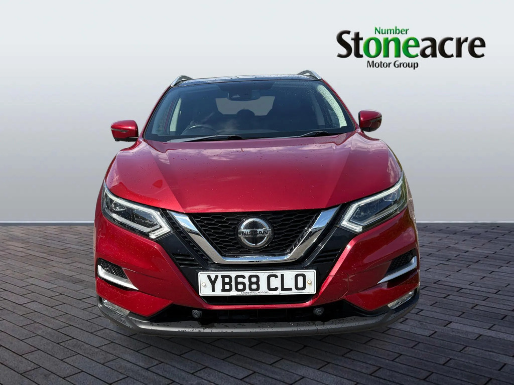 Nissan Qashqai 1.3 Dig-t 160 Tekna #2