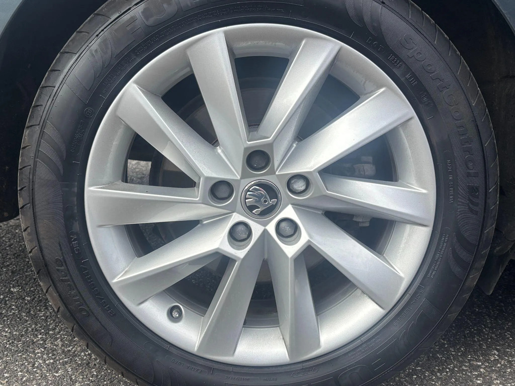 Skoda Superb 1.5 Tsi Act Se Technology Dsg Euro 6 Ss Grey #17