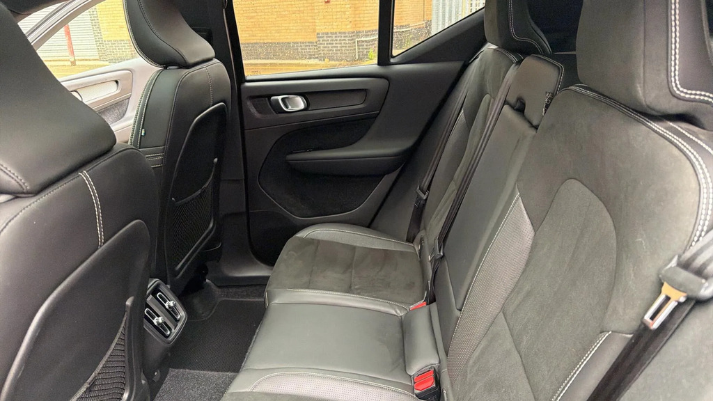 Volvo XC40 2.0 D4 190 Inscription Pro Awd Geartronic Es Grey #33