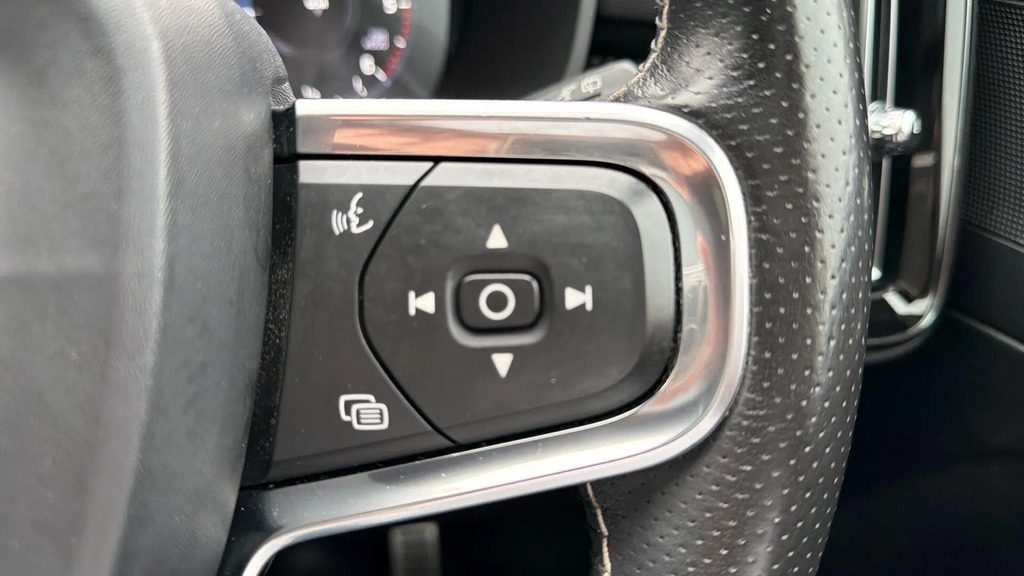 Volvo XC40 2.0 D4 190 R Design Awd Geartronic #16