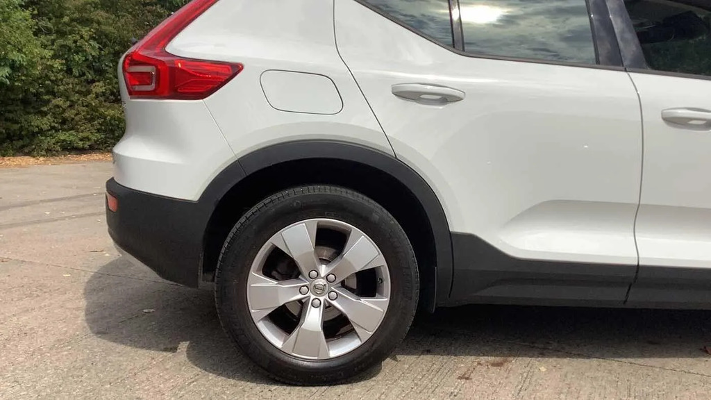 Volvo XC40 2.0 D4 190 R Design Awd Geartronic Black #8