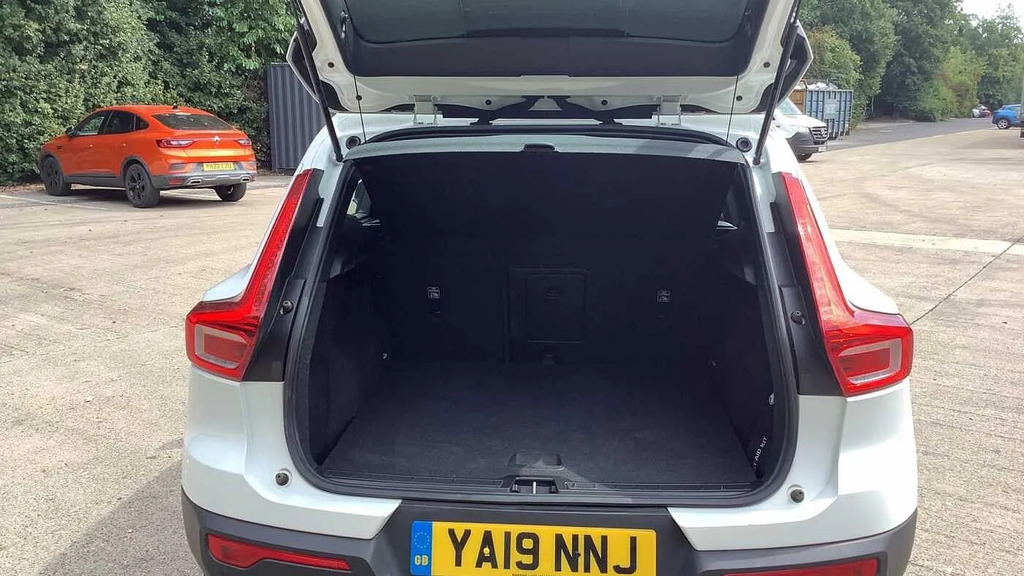 Volvo XC40 2.0 D4 190 R Design Awd Geartronic Black #12