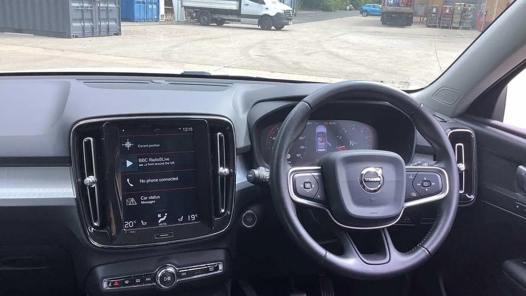 Volvo XC40 1.5 T3 Momentum Pro Euro 6 Ss #4