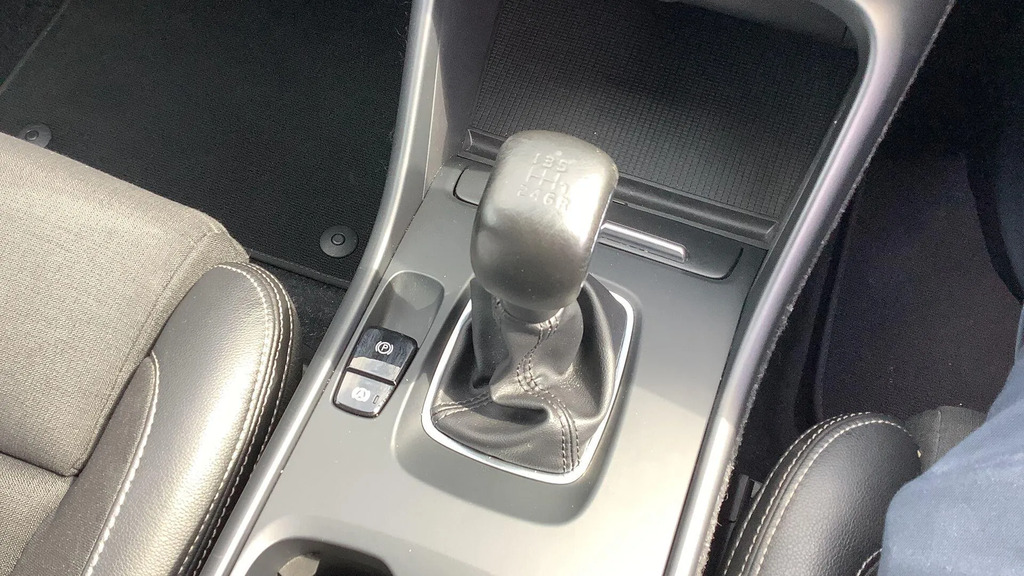 Volvo XC40 2.0 D4 190 R Design Awd Geartronic Black #27
