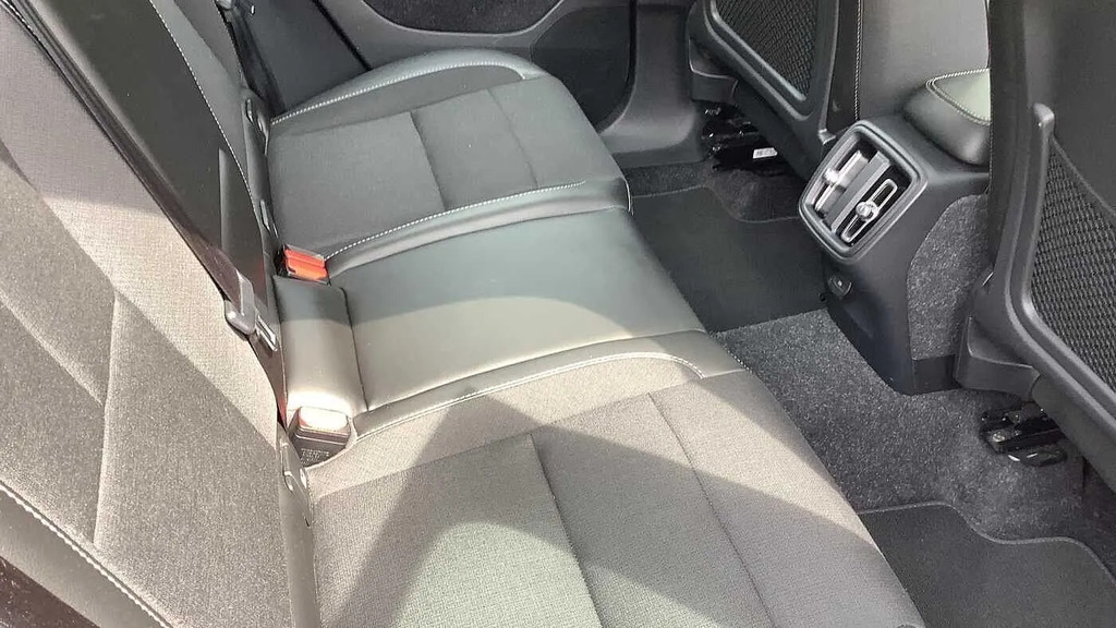 Volvo XC40 1.5 T3 Momentum Pro Euro 6 Ss #5
