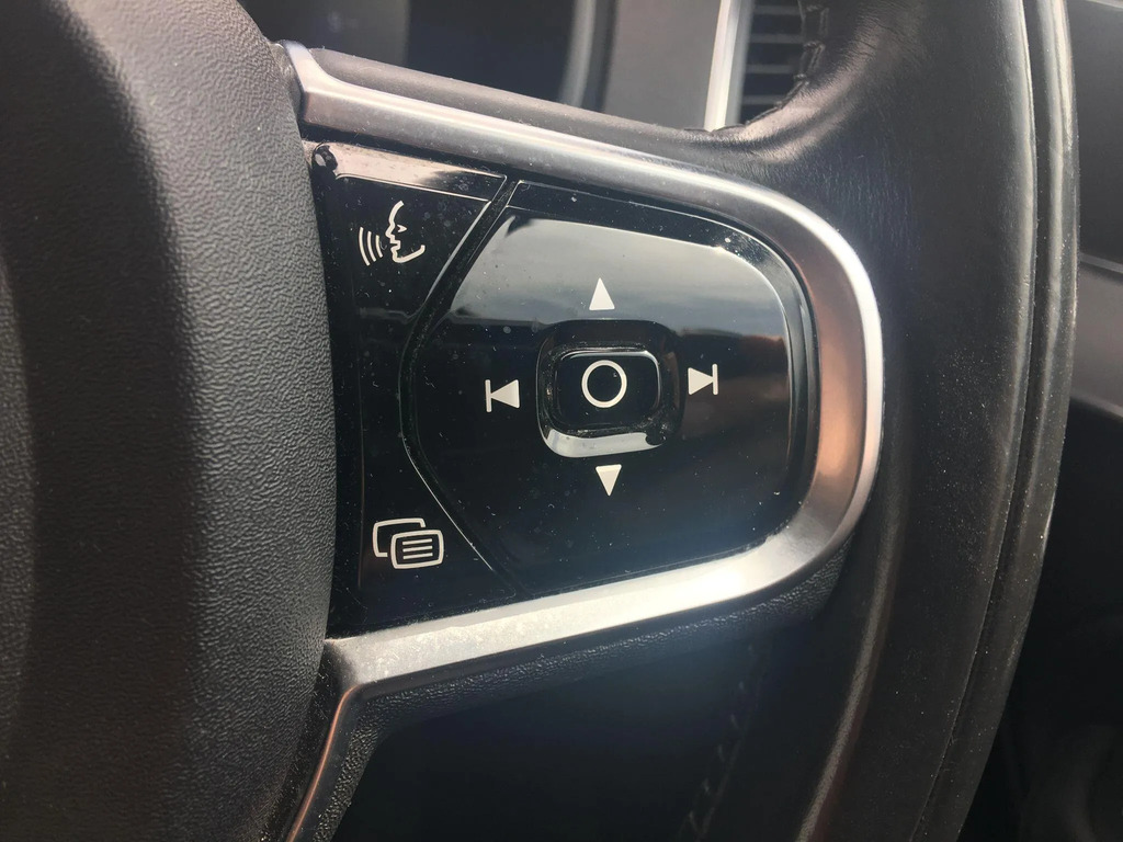 Volvo XC90 2.0 D5 Momentum Awd Geartronic Black #18