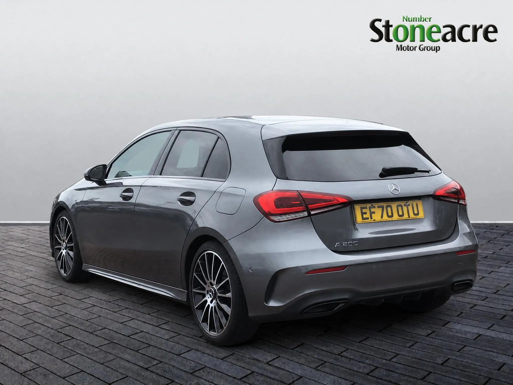 Mercedes-Benz A Class 1.3 A200 Exclusive Edition 7G-dct Euro 6 Ss Grey #4