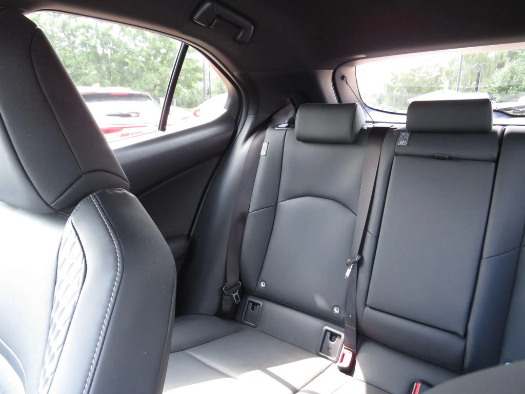 Lexus UX 300E 150Kw 54.3 Kwh E-cvt Takumi Pack Silver #16