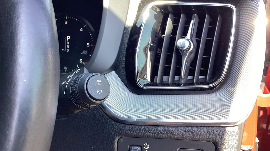 Volvo XC60 Volvo R-design T8 Phev Awd Grey #22