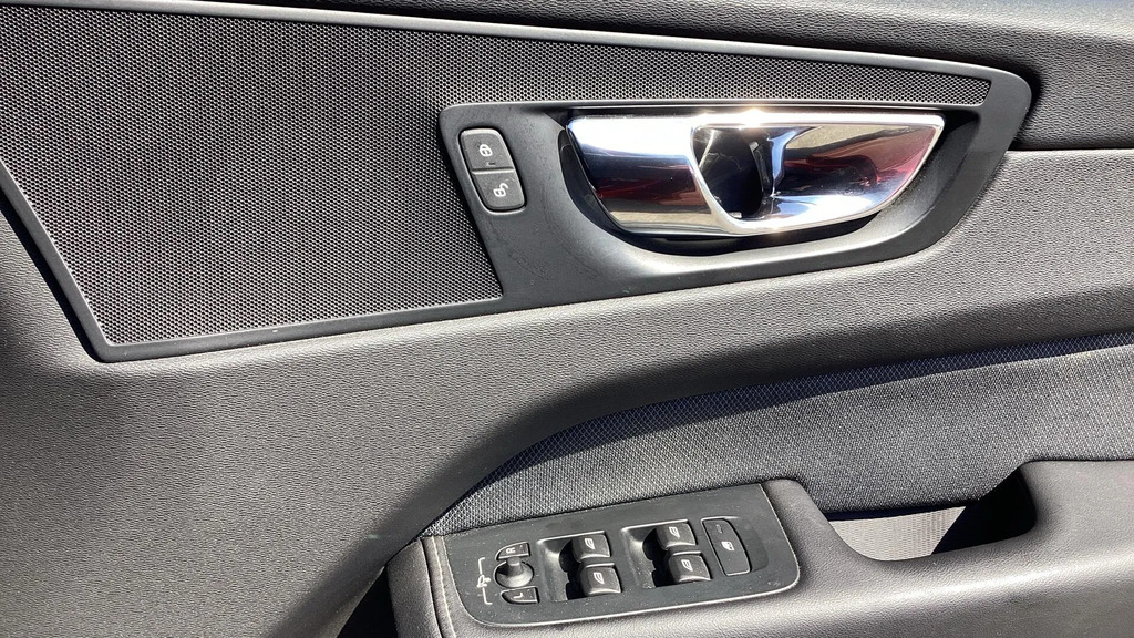 Volvo XC60 Volvo R-design T8 Phev Awd Grey #24