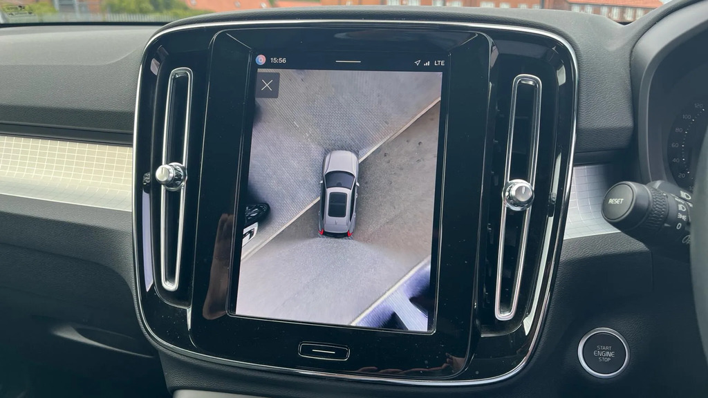Volvo XC40 Ultimate, B4 Mild Hybrid, Dark Black #18