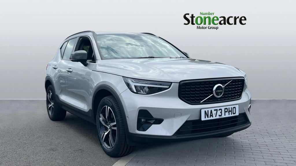 Volvo XC40 2.0 B3p Plus Dark