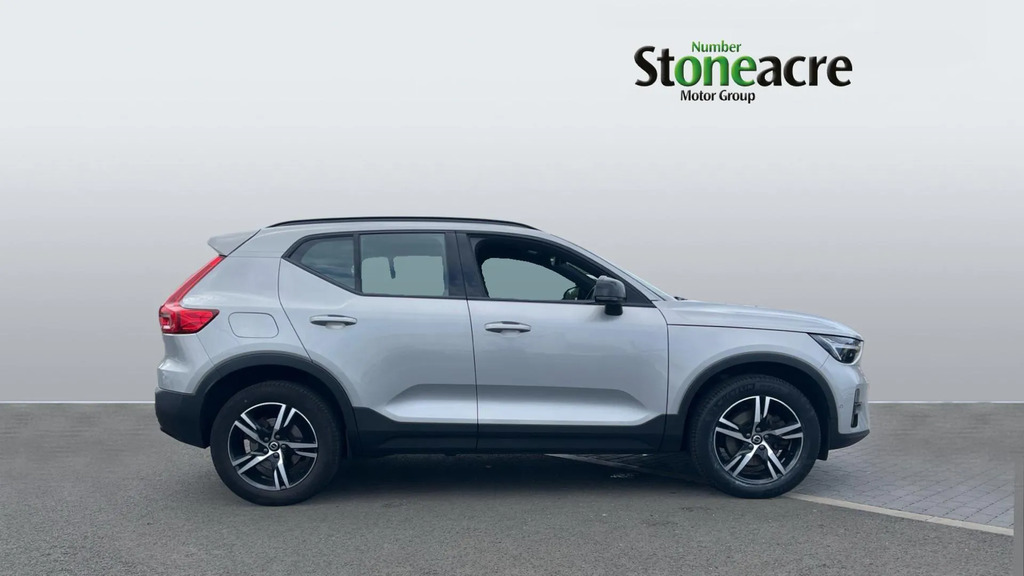 Volvo XC40 2.0 B3p Plus Dark #3