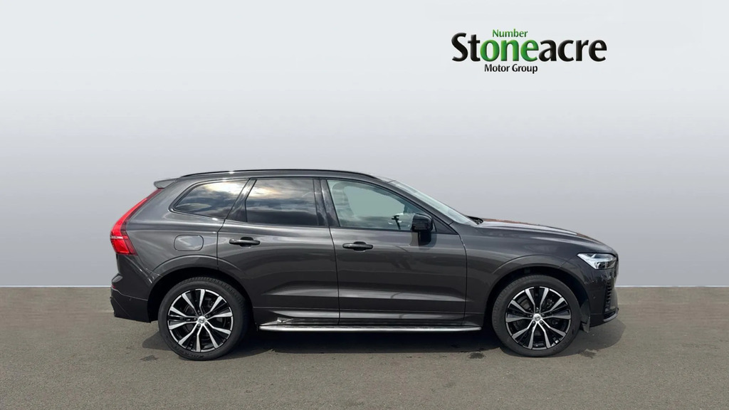 Volvo XC60 Suv #3