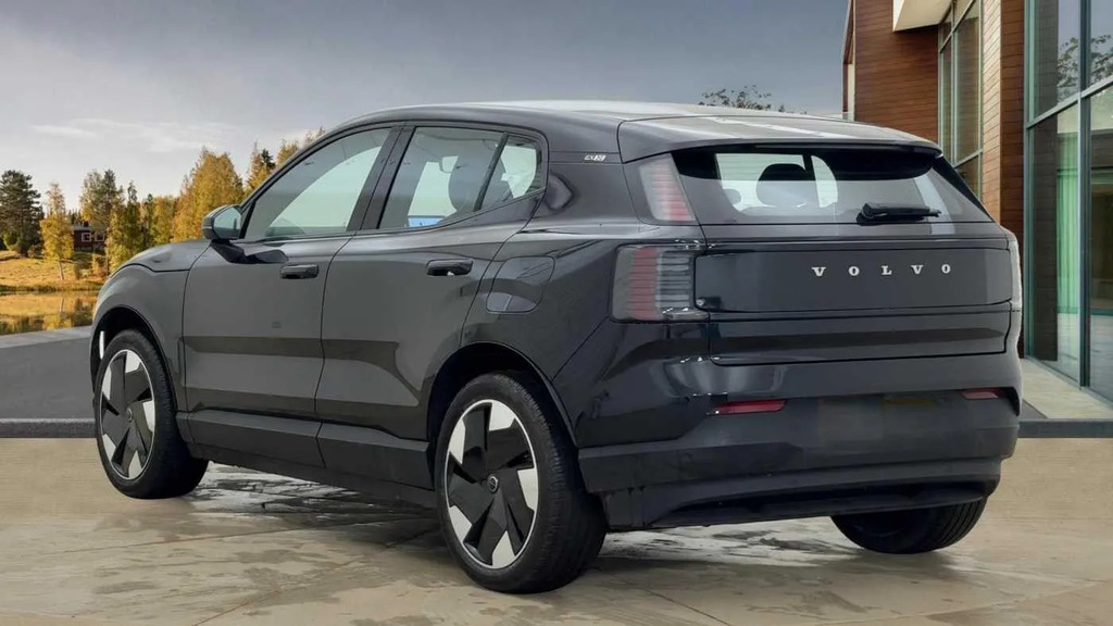 Volvo EX30 200Kw Sm Extended Range Plus 69Kwh  #5