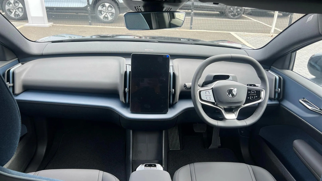 Volvo EX30 200Kw Sm Extended Range Plus 69Kwh  #5