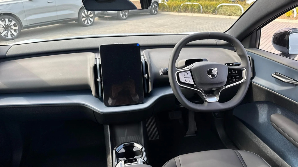 Volvo EX30 200Kw Sm Extended Range Plus 69Kwh  #5