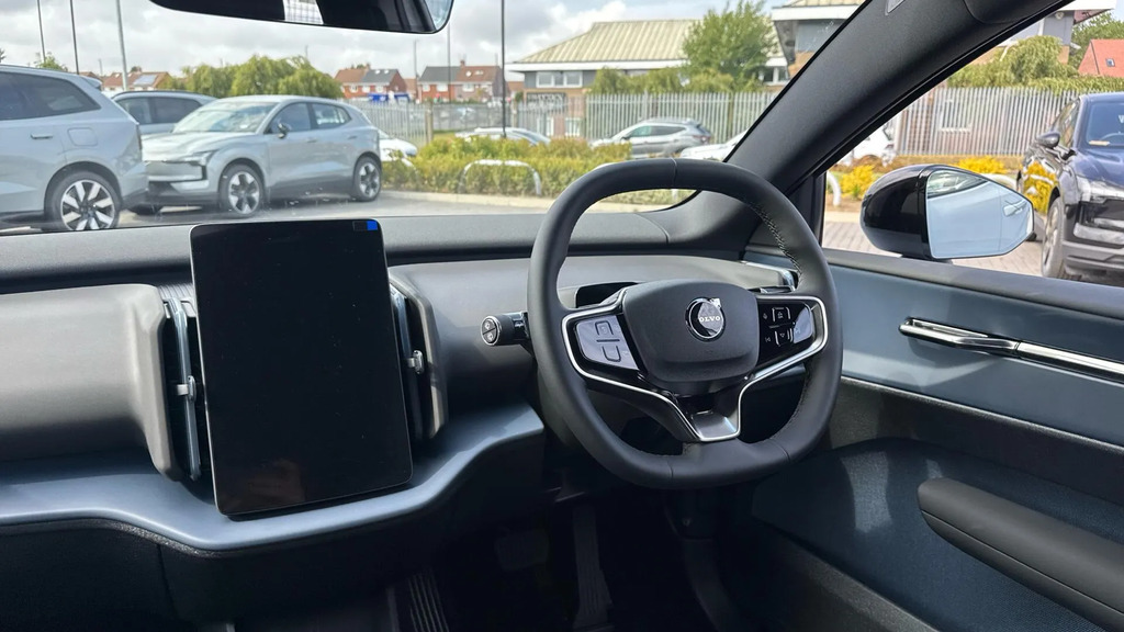 Volvo EX30 200Kw Sm Extended Range Plus 69Kwh  #4