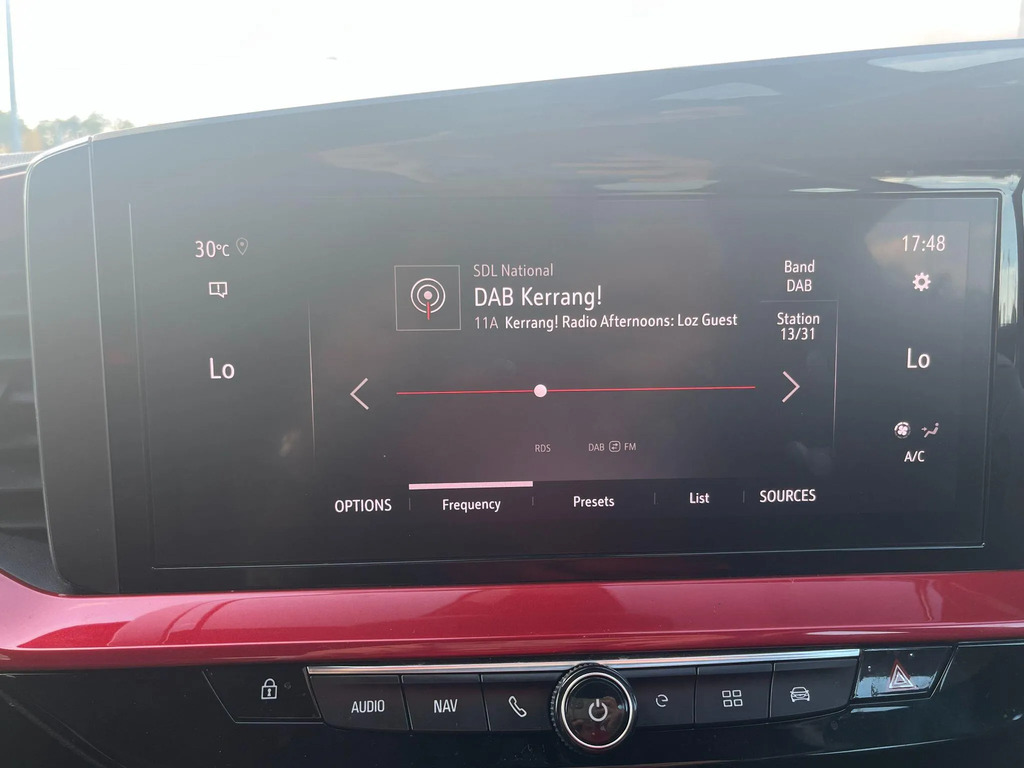 Vauxhall Mokka-e 50Kwh Sri Premium Suv 136 Ps White #19