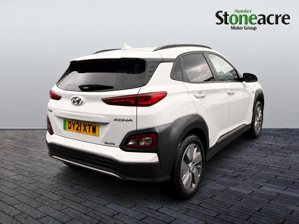 Hyundai Kona H-gdi Ultimate Suv Red #8